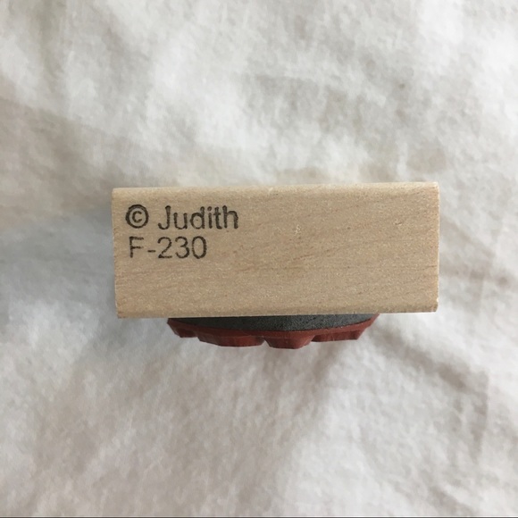 Judith Wood Mounted Flower Rubber Stamp - Picture 3 of 3